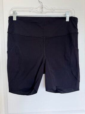 Lululemon Women’s Fast & Free High Rise Short Black 6” EC